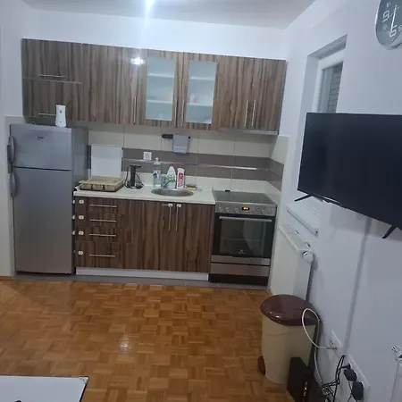 Tdk Tim Stan Na Dan Apartment *