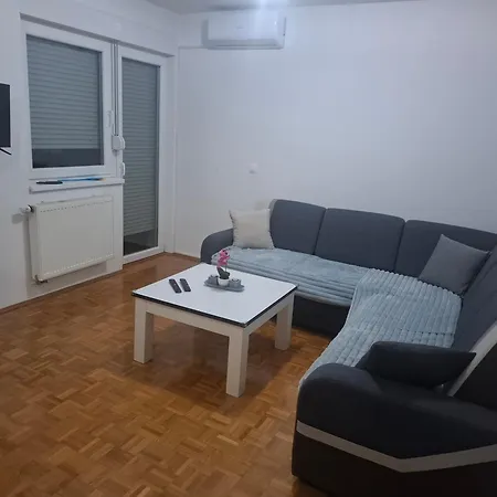 Tdk Tim Stan Na Dan Apartment