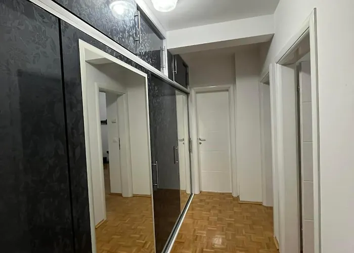 Tdk Tim Stan Na Dan Lägenhet Brčko